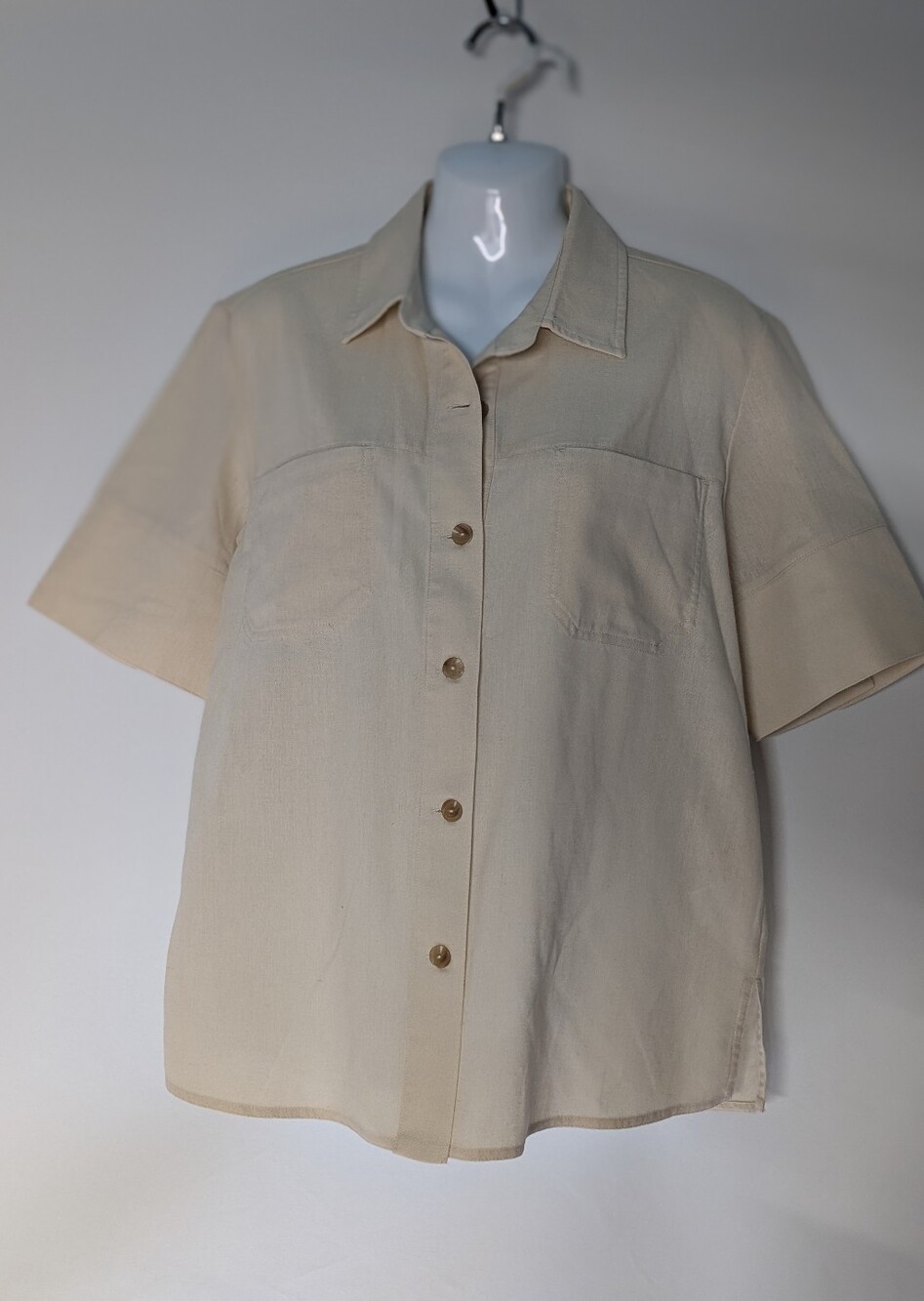 Classic Short-Sleeve Button-Up Shirt - Cream Bohemian Beach Clean collar